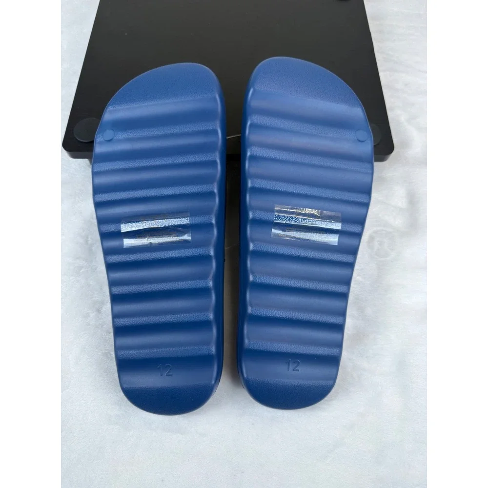 Karl Lagerfeld Paris Mens Blue Ikonik Head Rubber Slide Sandals Size 12 NWOB